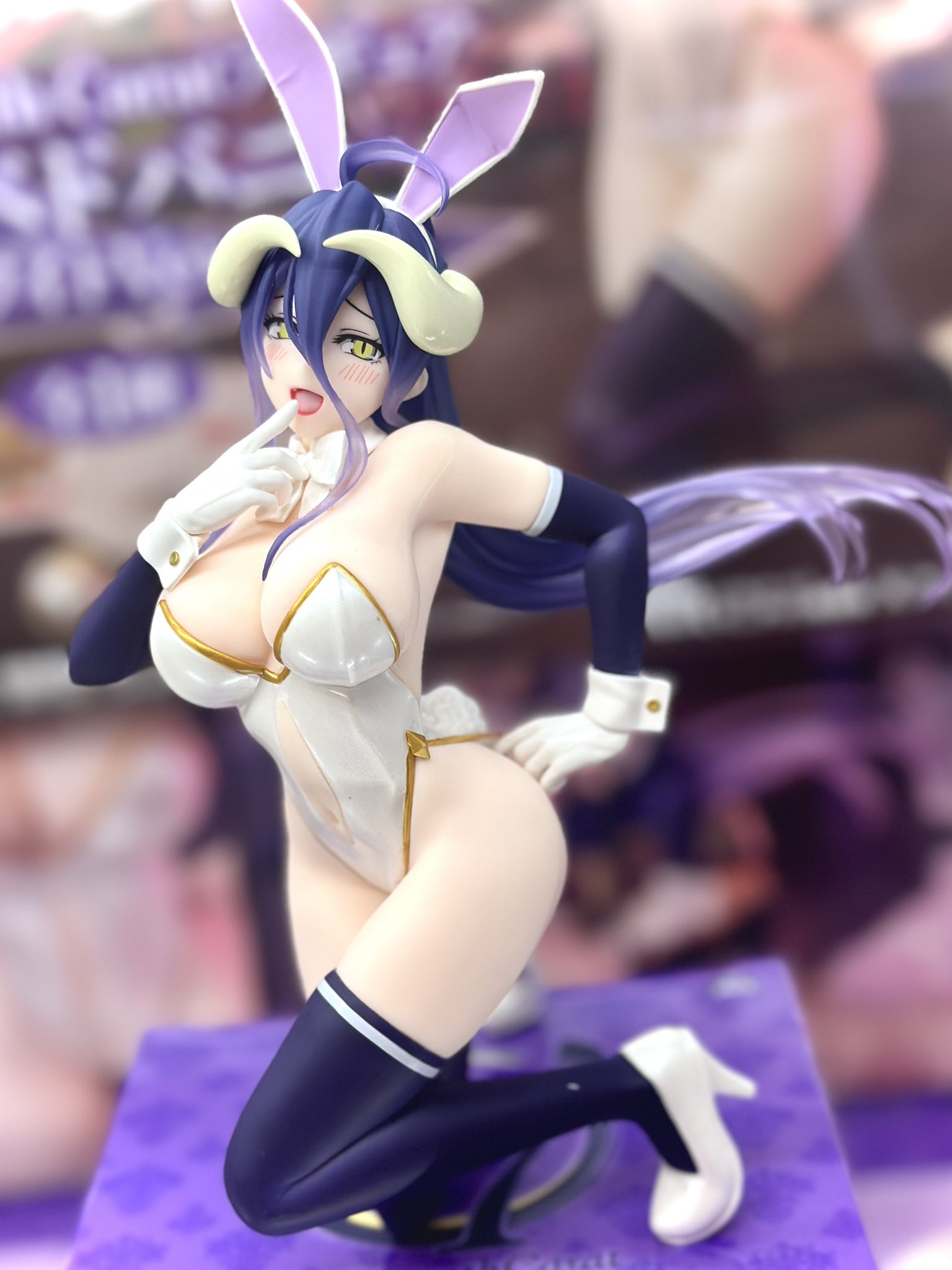 MÔ HÌNH Albedo - Overlord - One-Seventh Carat - 1/7 - Bunny White Ver. (System Service) FIGURE CHÍNH HÃNG 1 HE8tjIhbYAANFYh
