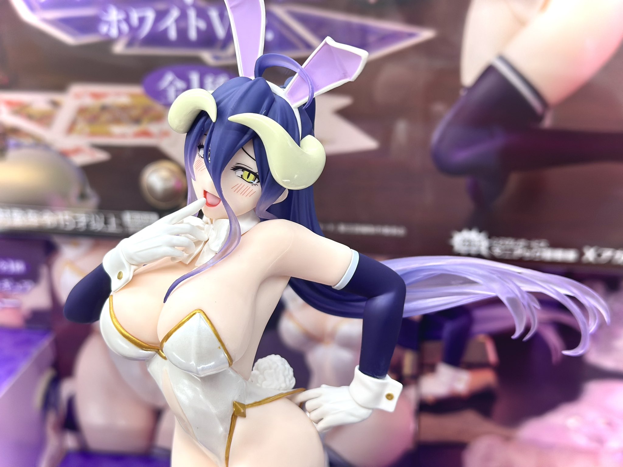 MÔ HÌNH Albedo - Overlord - One-Seventh Carat - 1/7 - Bunny White Ver. (System Service) FIGURE CHÍNH HÃNG 2 HE8tjIja8AApA6I
