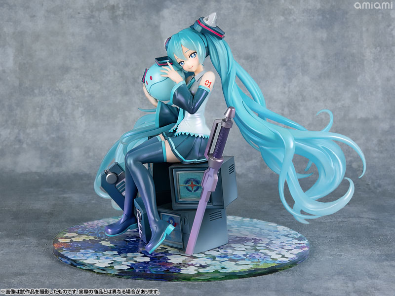 MÔ HÌNH Kidou Senshi Gundam 00 - Piapro Characters - Haro - Hatsune Miku - Gundam x Miku Anniversary Special Project - Lucrea - 1/7 (MegaHouse) FIGURE CHÍNH HÃNG 2 FIGURE 192189 02