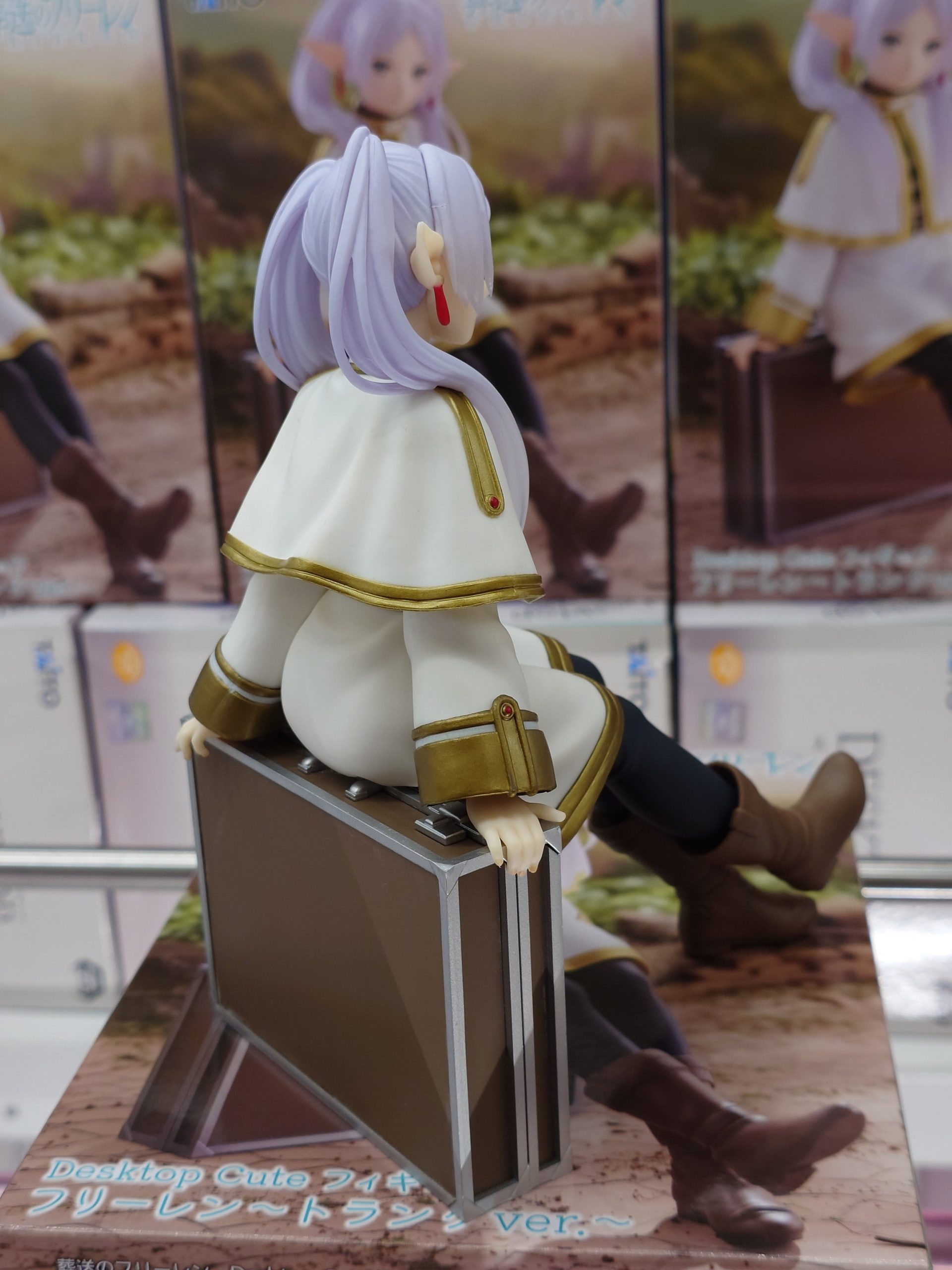 MÔ HÌNH Frieren - Sousou no Frieren - Desktop Cute- Trunk Ver. (Taito) FIGURE CHÍNH HÃNG 5 G1R4KOhbQAIJTPV