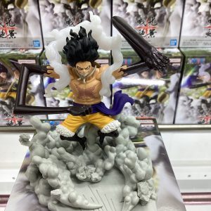 HAyKU35aAAIgUT1