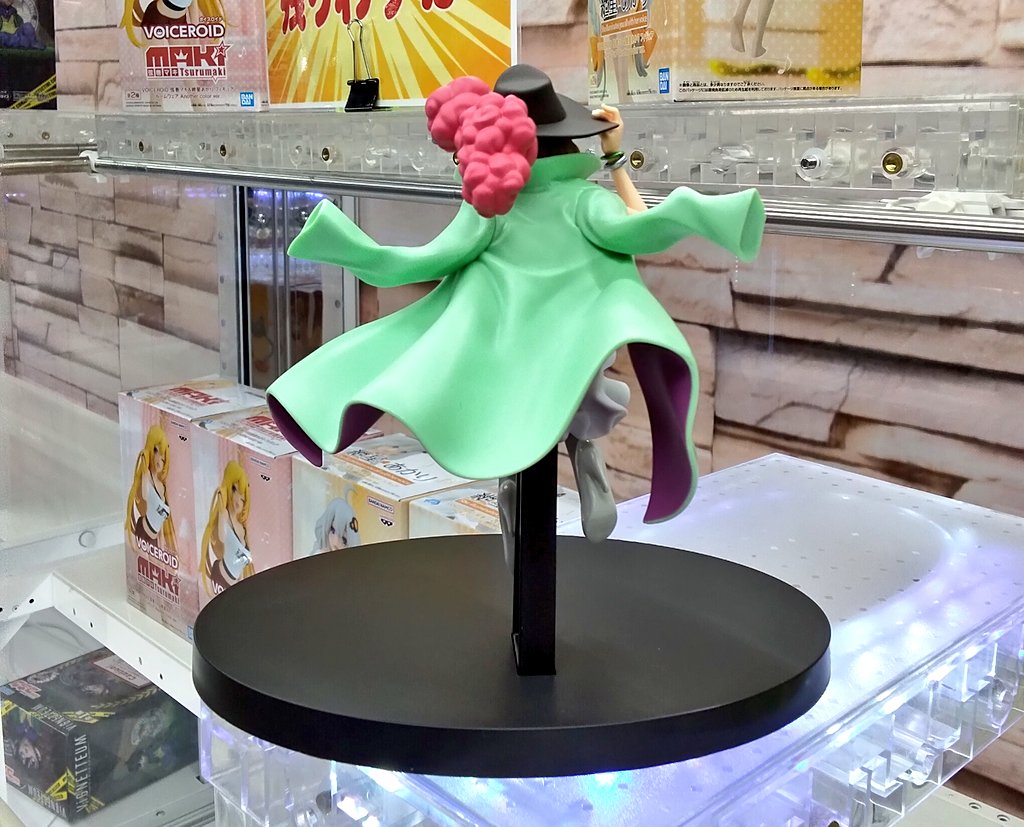 MÔ HÌNH Buckingham Stussy - One Piece - Battle Record Collection (Bandai Spirits) FIGURE CHÍNH HÃNG 3 HF6h9gPasAE HZV