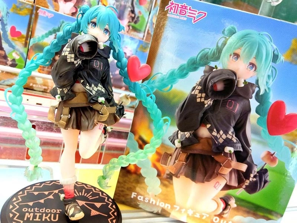 MÔ HÌNH Hatsune Miku - Piapro Characters - Fashion Series Outdoor Ver (Taito) FIGURE CHÍNH HÃNG 1 Hadumafboaa Boz