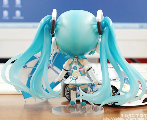MÔ HÌNH Hatsune Miku - Good Smile Racing - Vocaloid - Nendoroid (#239) - Racing 2012 (Good Smile Company) FIGURE CHÍNH HÃNG 4 3fedca43