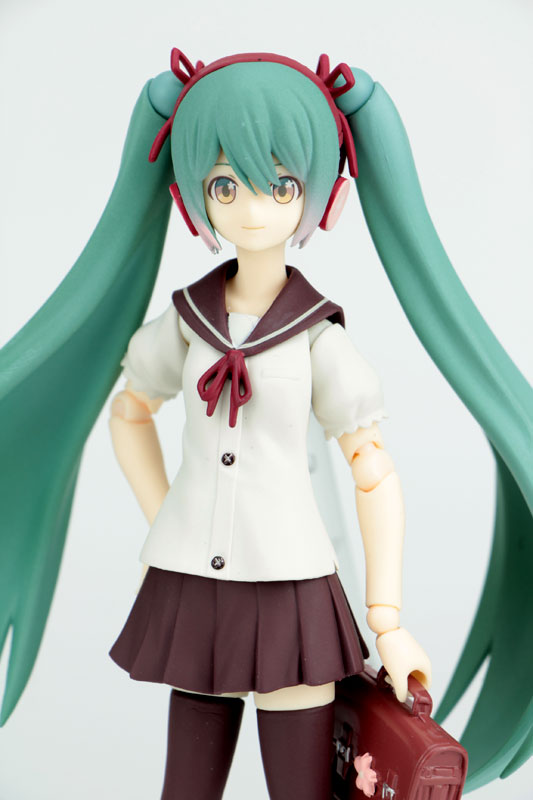MÔ HÌNH Hatsune Miku - Vocaloid - Figma (#SP-050) - Good Smile Kuji - Good Smile Kuji "Hatsune Miku 2014 Spring Ver." - Sailor Uniform ver. (Good Smile Company, Max Factory) ACTION FIGURE CHÍNH HÃNG 2 FIGURE 004989 03