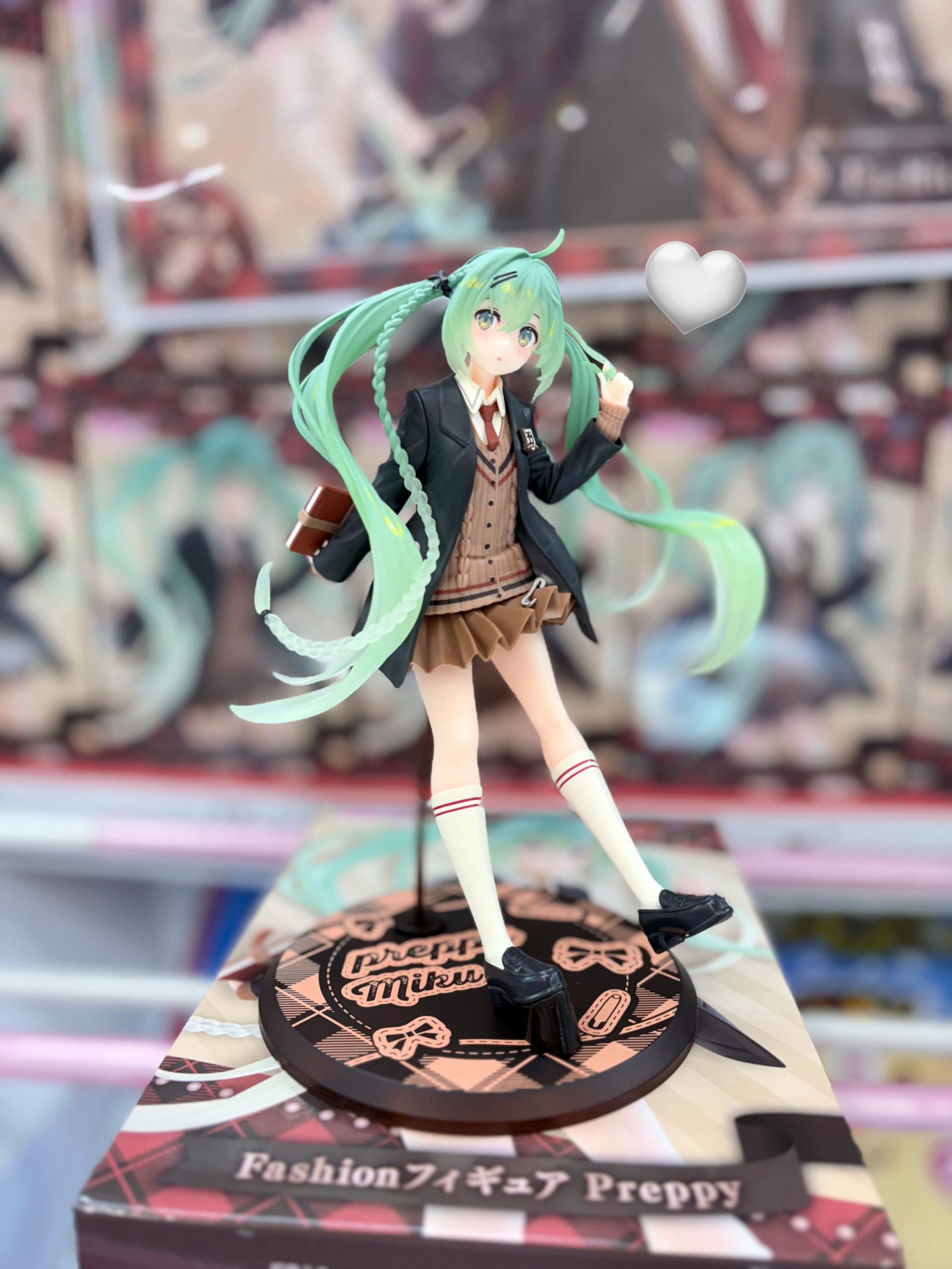 MÔ HÌNH Hatsune Miku - Vocaloid - Hatsune Miku Fashion Series - Preppy (Taito) FIGURE CHÍNH HÃNG 4 GwQpgtkbsAAZoIw